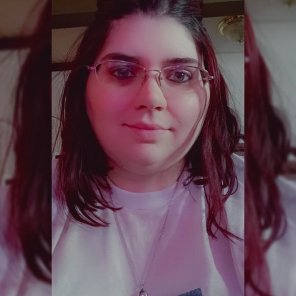 Meet your Posher, Jessica - Picture 6 of 16